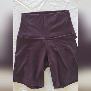 Blue lemon align high rise short